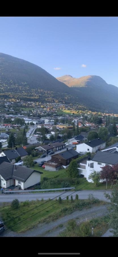Ferienwohnung Leilighet Stryn Exterior foto